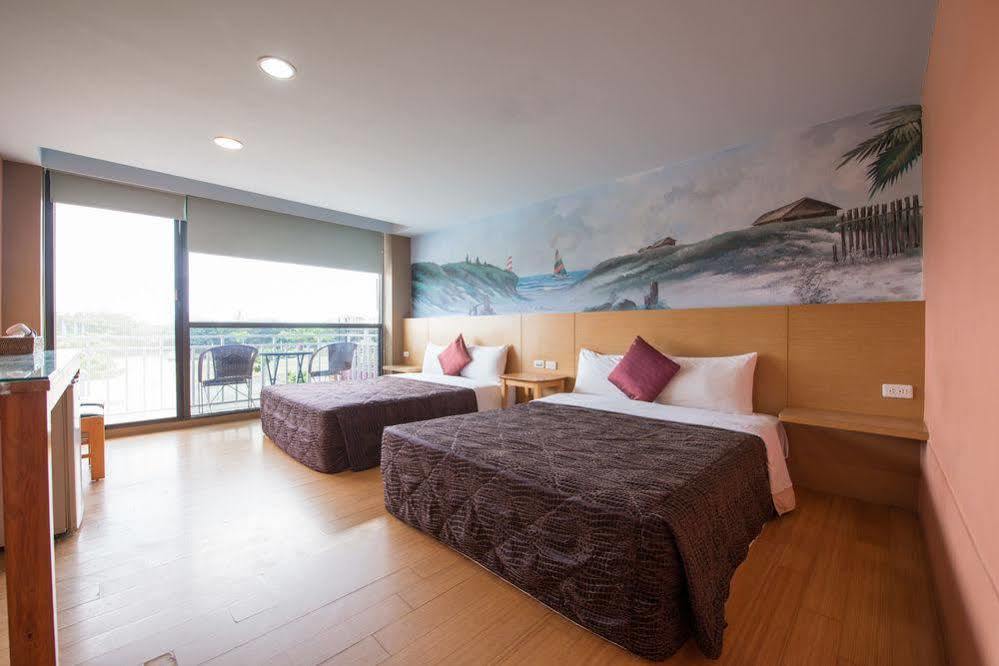 Kenting Waterfront Hotel Esterno foto